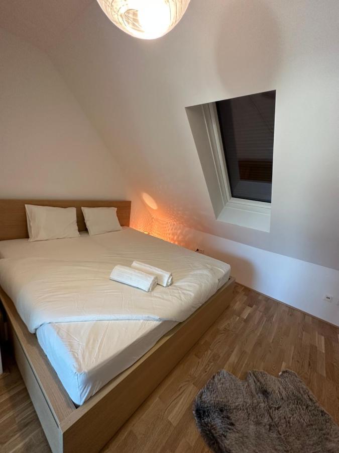 Contemporary Apartment With Stunning Views 20 Wien Eksteriør bilde